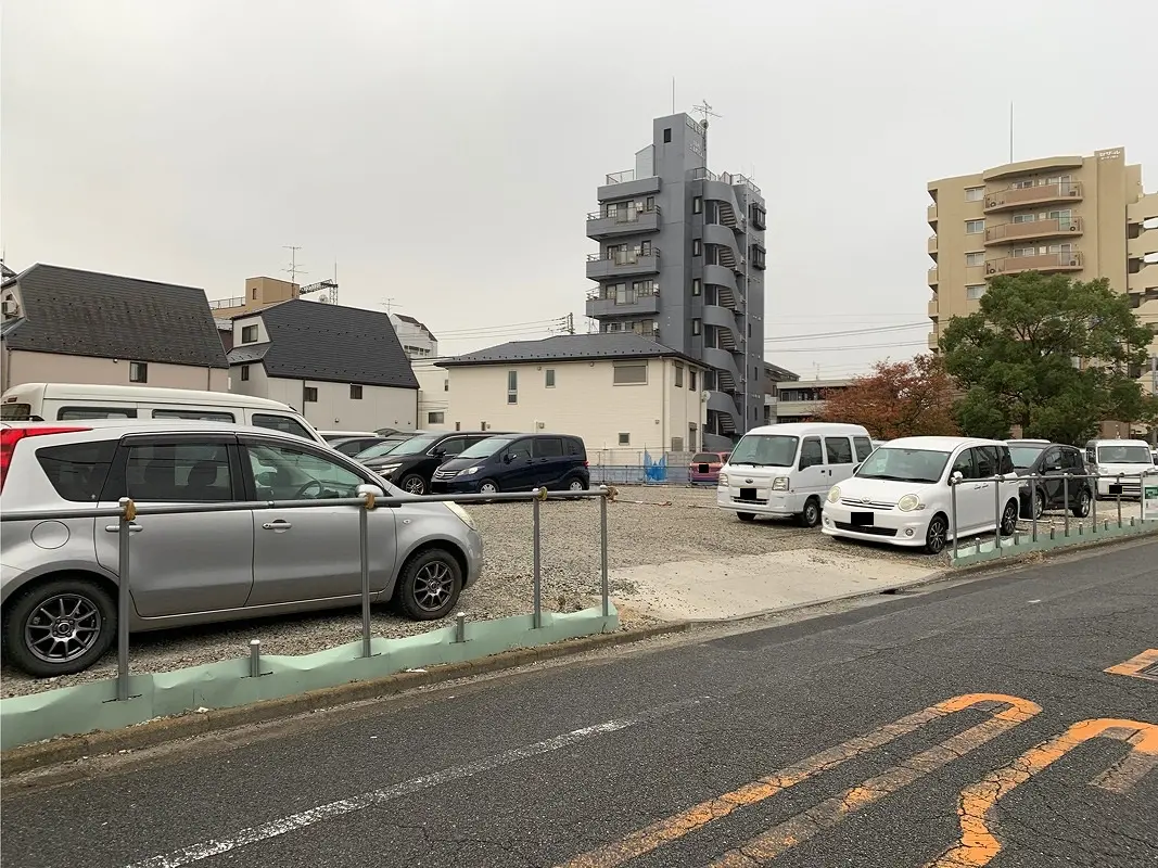 江戸川区南篠崎町４丁目　月極駐車場